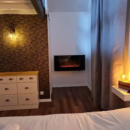 Lejlighed Le Temps Suspendu, Jacuzzi Et Detente A